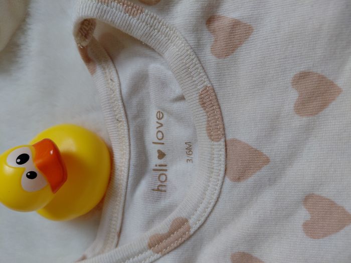 Body 3-6 mois - photo numéro 3