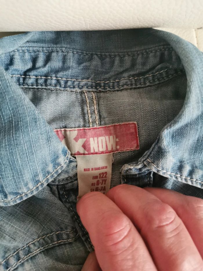 Petite robe en jean Now en 8 ans pressions - photo numéro 3