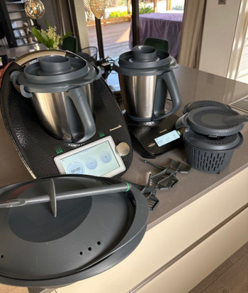 Thermomix TM6 + friend noir
