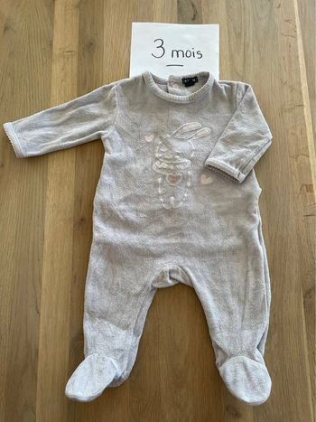 Pyjama fille Kiabi 3 mois