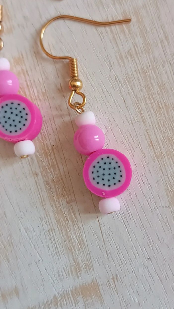 Boucles d'oreilles pendantes - photo numéro 2