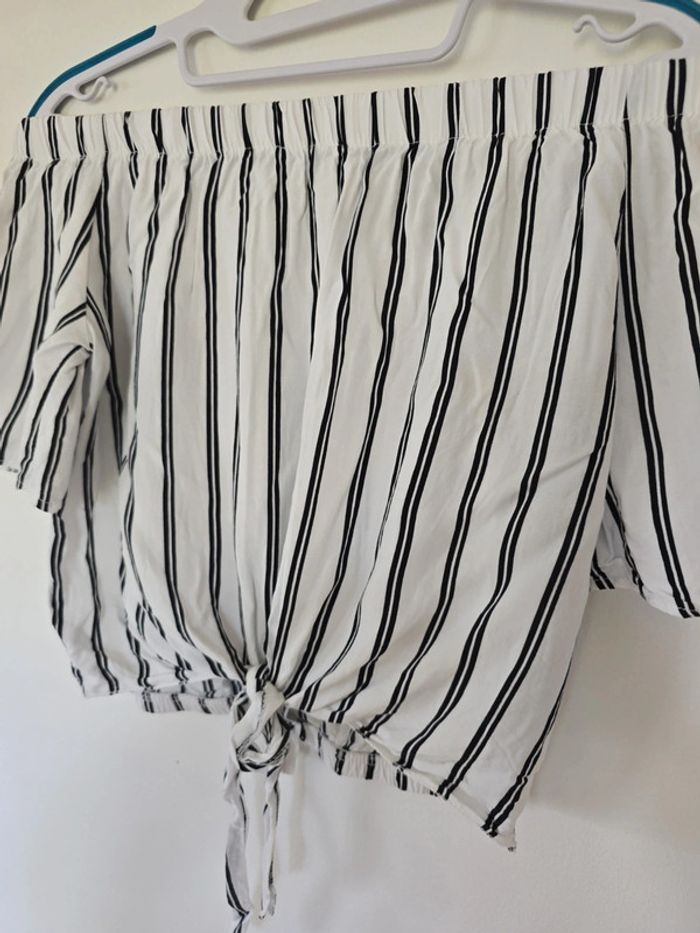 Crop top - photo numéro 2