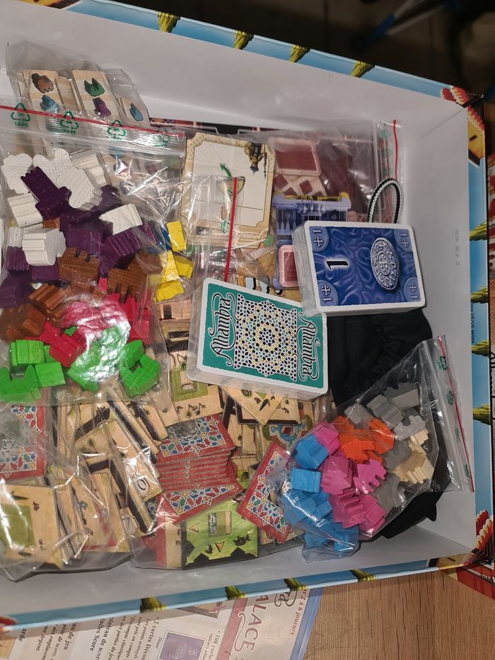 Proche du neuf jeu de société Alhambra The Red Palace des éditions Queen Games, - photo numéro 2