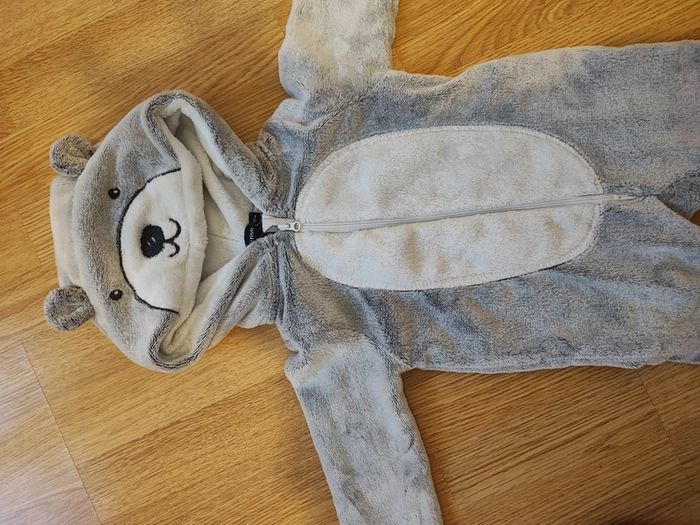 Sur pyjama ourson - photo numéro 2