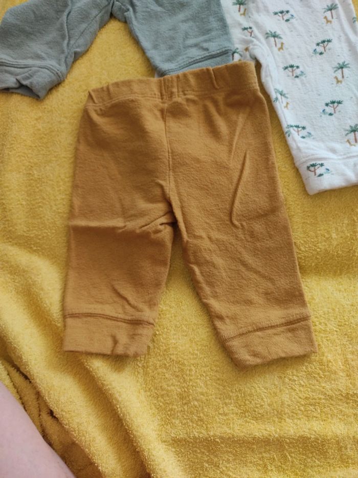 Lot 3 pantalons sarouels la redoute 6 mois - photo numéro 3