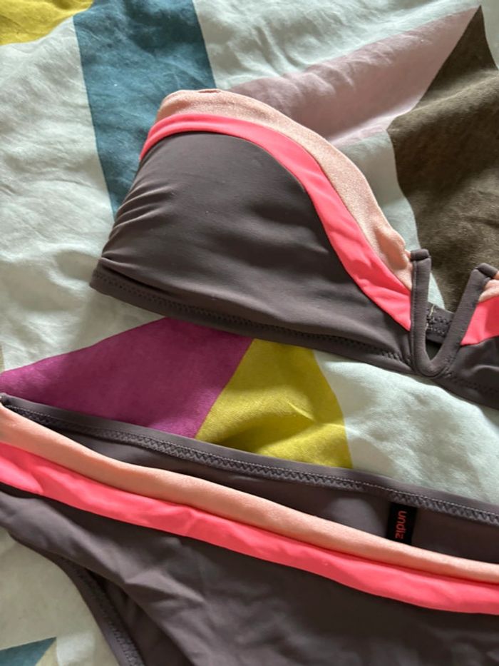 Maillot de bain deux pièces violet et rose - photo numéro 2