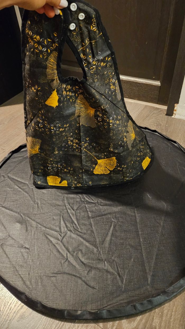 Plateau + 2 bavoirs à scratch DMEntiel - photo numéro 4