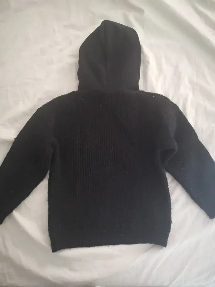 Sweat capuche noir 6 ans - photo numéro 2