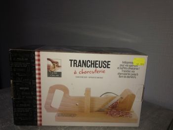 Trancheuse à charcuterie