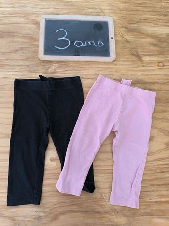 Lot de 2 leggings taille 3 ans en très bon état