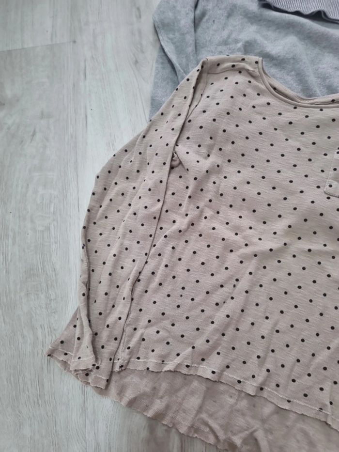 Lot pulls 6 ans - photo numéro 2