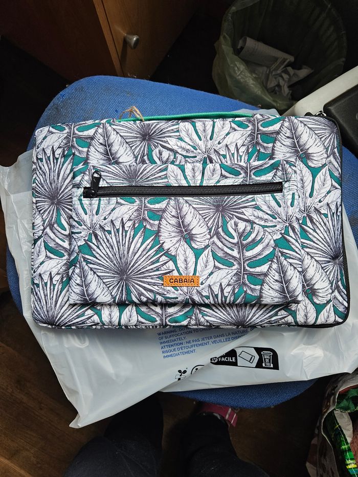 Housse ordinateur portable cabaia midtwon