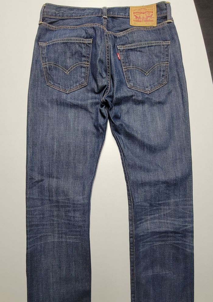 Levi Strauss 501 W32 L36 -bleu foncé- Taille 42-parfait état- - photo numéro 6