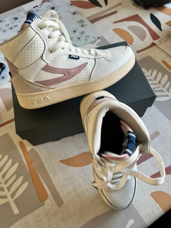 Superbes Fila modèle haut 38 - photo numéro 2