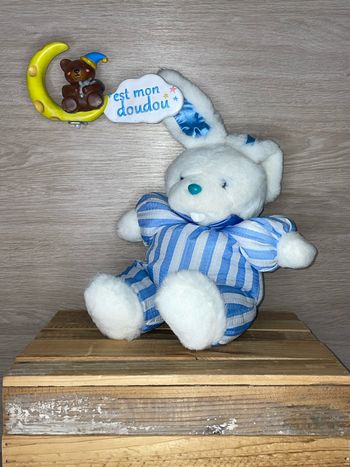 PAM06 doudou lapin 🐰 Pampers