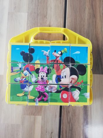 Cubes puzzle la maison de Mickey