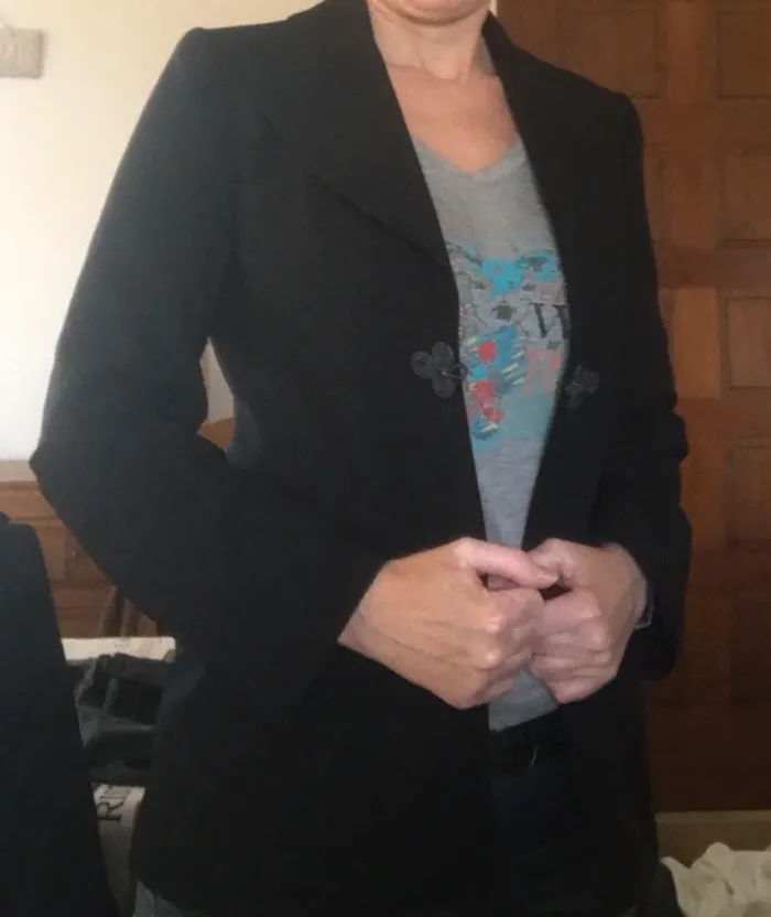 veste tailleur noire - photo numéro 2