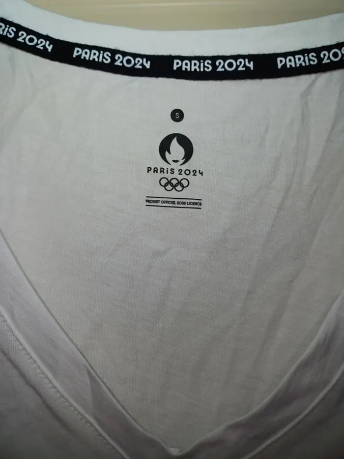 T-shirt Paris 2024 - photo numéro 3