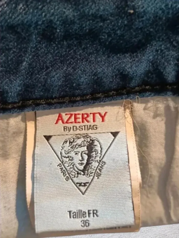 Jean Azerty paris ,coupe slim ,taille basse ,texture stretch - photo numéro 10