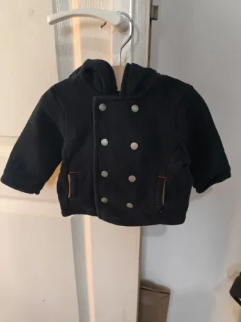 Veste/manteau bleu marine 3 mois