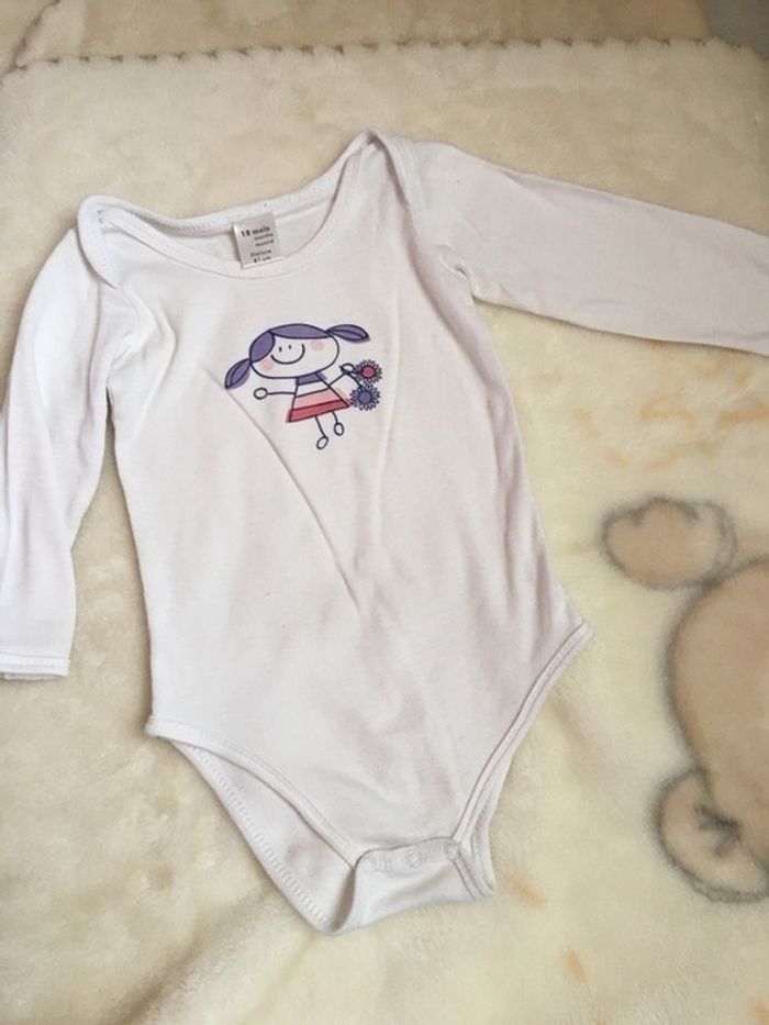 Body 18 mois en très bon etat