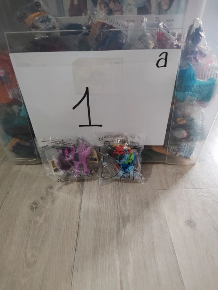 Figurine McDonald's my little pony.