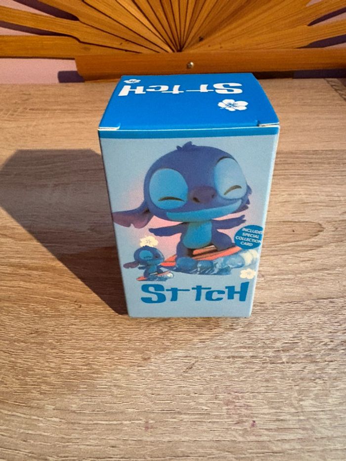 Figurine mystère stitch - photo numéro 4