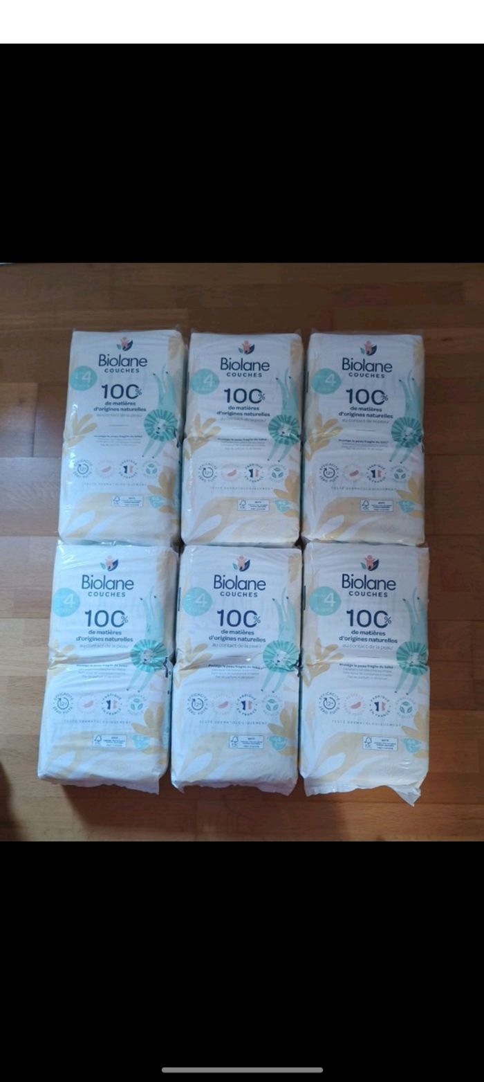 6 paquets de couches Biolane taille 4