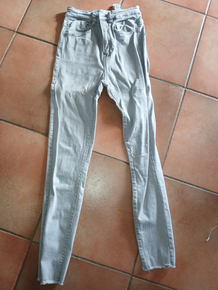 Jean femme - photo numéro 2