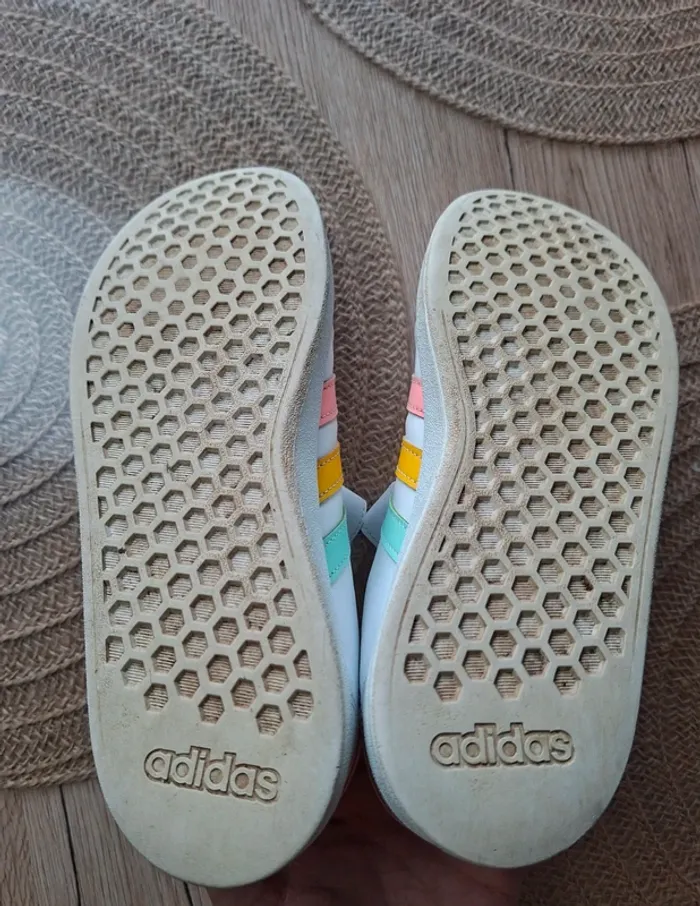 Adidas Grand Court taille 37 - photo numéro 5