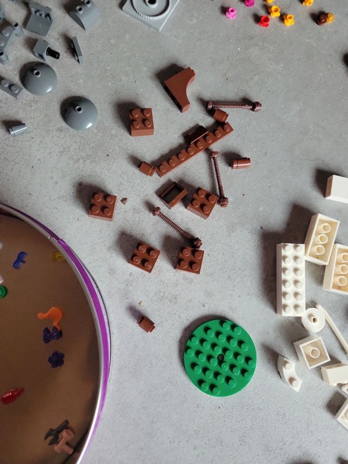 Enorme lot group lego plis de 800 pièces - photo numéro 5