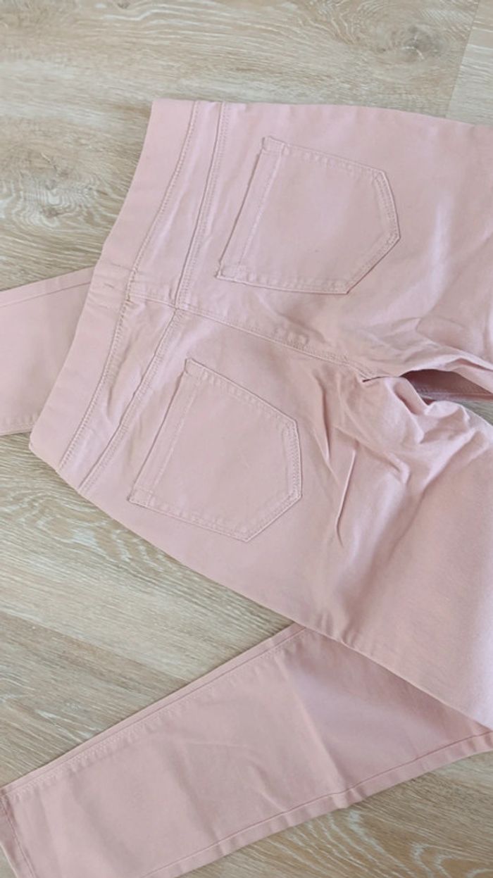 Pantalon rose - photo numéro 3