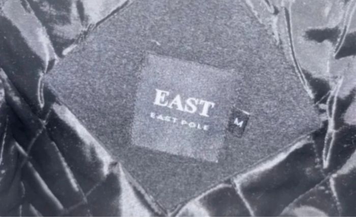 Veste east pole