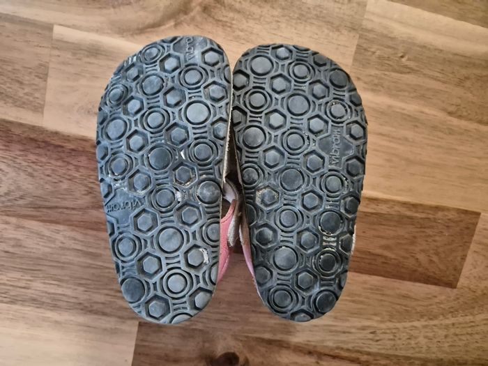 Sandales Tikki peu portées - photo numéro 4