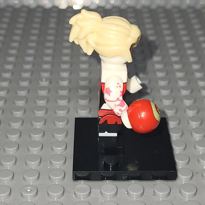 Minifigure / Figurine 🏨 Série Animation - Hazbin Hôtel 🛎 Cherri Bomb - photo numéro 4