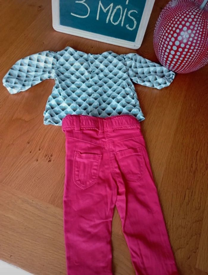 Ensemble pantalon et blouse taille 3 mois en très bon état. Tape à l oeil et Obaïbi - photo numéro 4