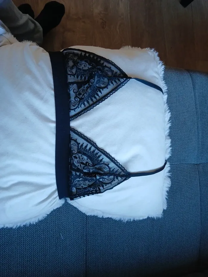 Soutien gorge femme - photo numéro 4