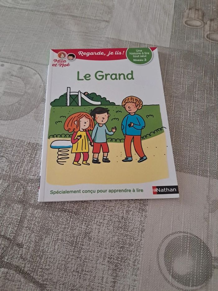 Livre "Le Grand"