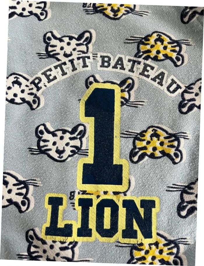 Pull sweat dessin tigre 🐯 taille 24 mois Petit Bateau - photo numéro 2