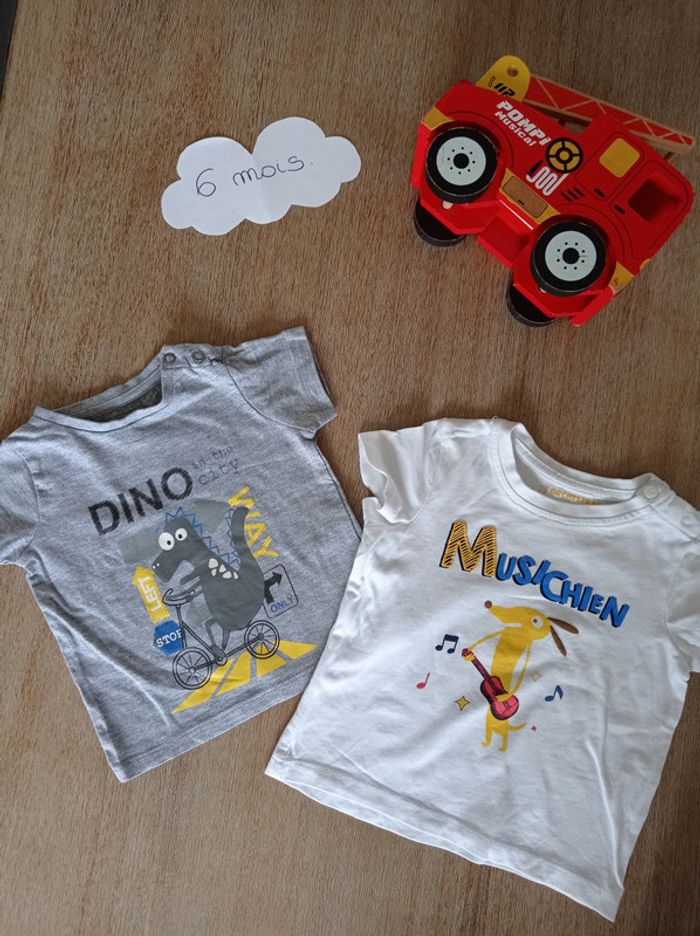 Lot de 2 tee shirts - photo numéro 2