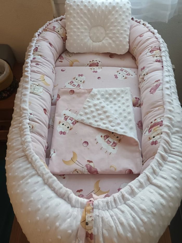 Réducteur lit bébé