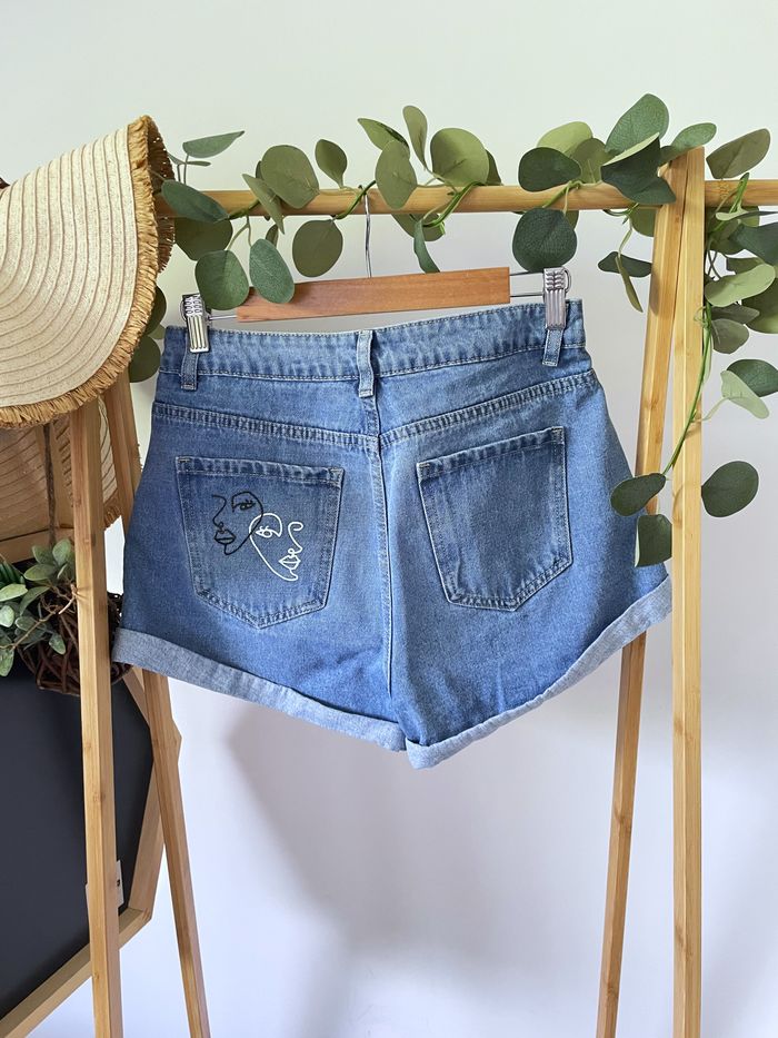 Short en jean Shein M/38 - photo numéro 2