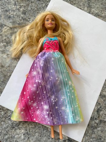 poupee barbie Mattel