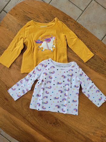 2 t-shirts manches longues 9 mois