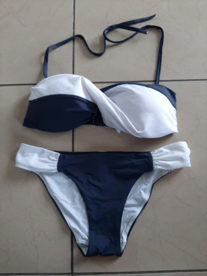 Maillot de bain 2 pièces