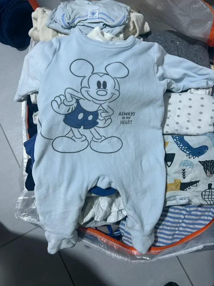 Gros lots vêtements bébé - photo numéro 2