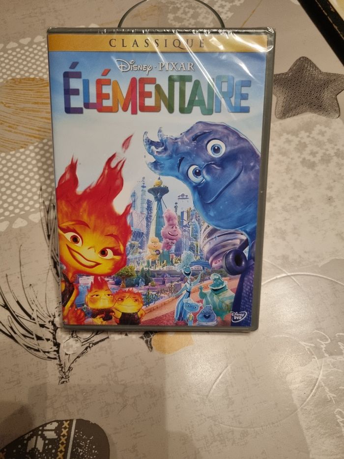 Dvd disney Élémentaire