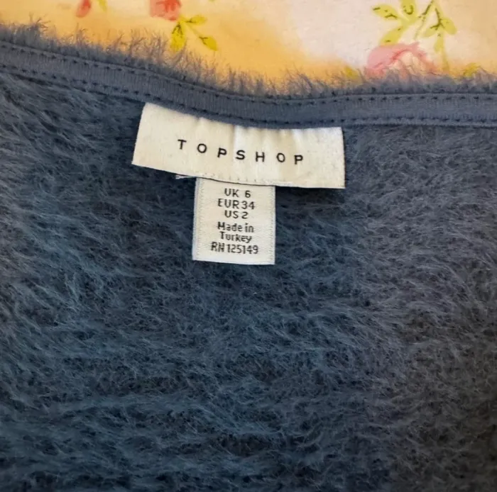 top shop blue fuzzy top - photo numéro 2