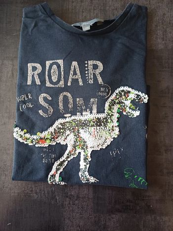 T-shirt dinosaure sequins