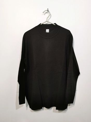 Pull noir
